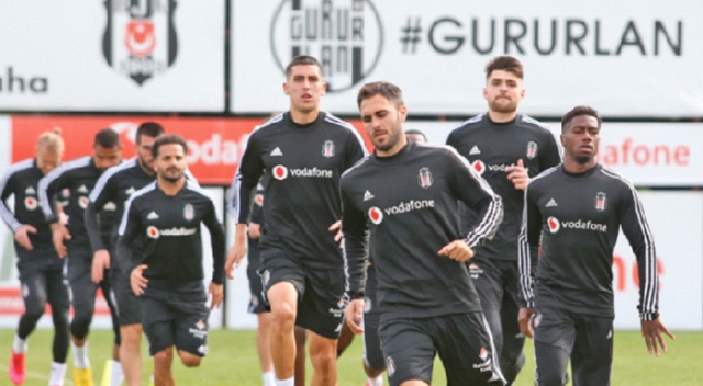 Beşiktaş&#039;ın işi zor ama Sergen Yalçın pes etmeye niyetli değil