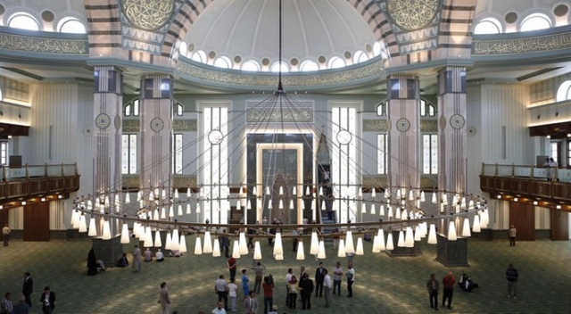 Beştepe Millet Camii’nde, Cuma Namazı kılındı
