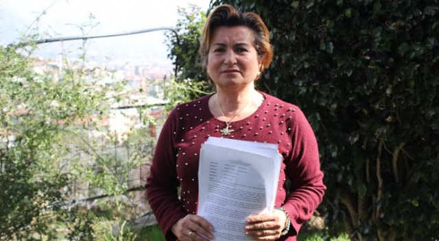 Boş kağıda attığı imzayla 500 bin TL dolandırıldığı iddiası Boş kağıda attığı imzayla 500 bin TL dolandırıldığı iddiası