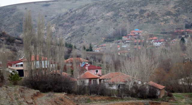 Bu köy kendini koronavirüse karşı karantinaya aldı, köye misafir kabul edilmiyor