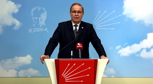 CHP Kurultayı ertelendi CHP Kurultayı ertelendi