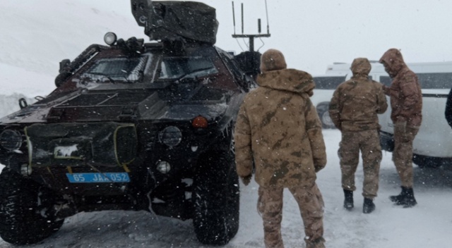 Çığ bölgesinde arama çalışmaları yeniden başladı