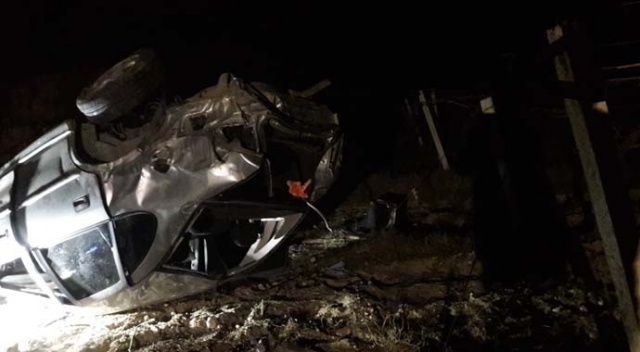 Denizli&#039;de otomobil şarampole devrildi: 1 ölü, 2 yaralı