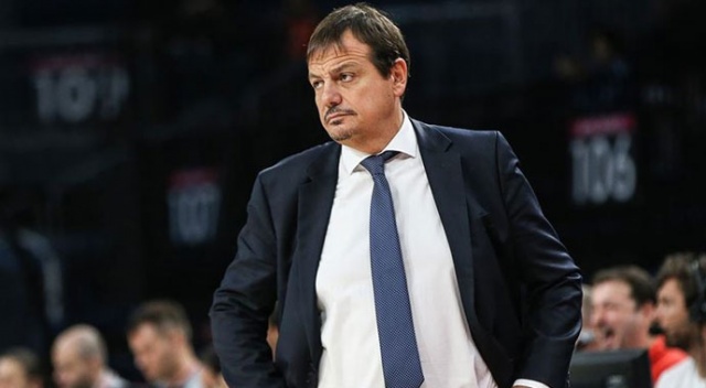 Ergin Ataman: Olympiakos maçında seyircimizin vereceği motivasyonla galibiyete ulaşmalıyız