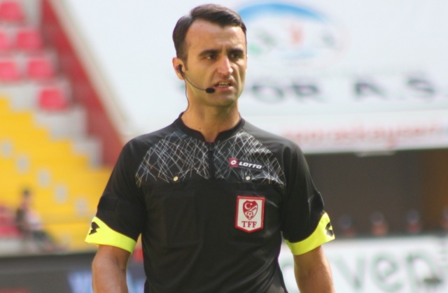Fenerbahçe-Kayserispor maçını Atilla Karaoğlan yönetecek
