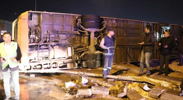 Gaziantep’te belediye otobüsü devrildi: 20 yaralı