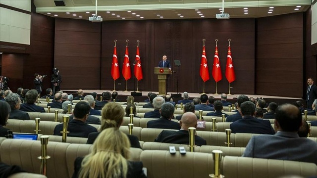 İş dünyası 'Ekonomik İstikrar Kalkanı'ndan memnun İş dünyası 'Ekonomik İstikrar Kalkanı'ndan memnun