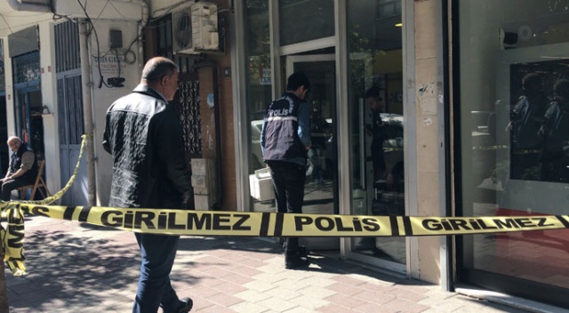 İstanbul'da silahlı saldırı dehşeti! Saldırı anını sosyal medyadan canlı yayınladı