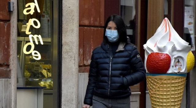İtalya&#039;da koronavirüs nedeniyle okullar kapatıldı