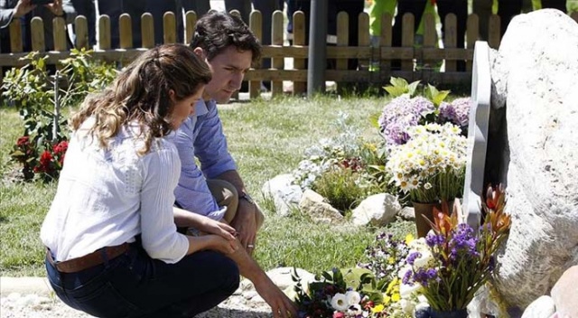 Kanada Başbakanı Trudeau ve eşi, Kovid-19 şüphesiyle kendilerini karantinaya aldı