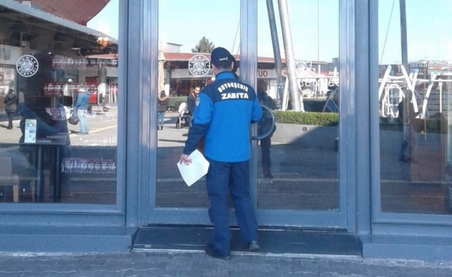 Kapalı olması gereken iş yerleri sürekli kontrol ediliyor Kapalı olması gereken iş yerleri sürekli kontrol ediliyor