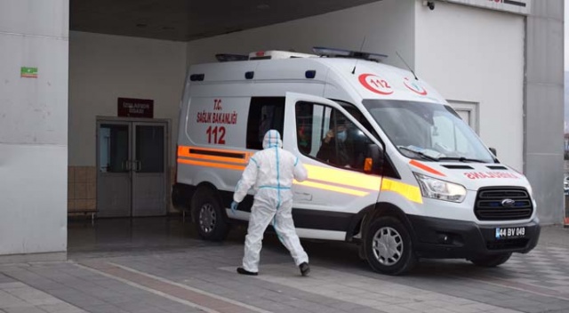 Malatya’da Umre'den dönenlere sıkı takip Malatya’da Umre'den dönenlere sıkı takip