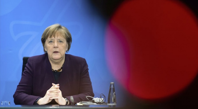 Merkel'den Kovid-19'a karşı mücadele çağrısı Merkel'den Kovid-19'a karşı mücadele çağrısı