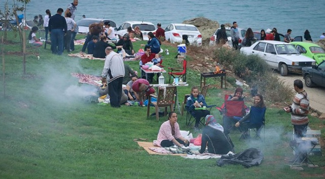 Park ve mesire yerlerinde mangal yapılması yasaklandı Park ve mesire yerlerinde mangal yapılması yasaklandı