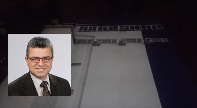 Profesörlere neler oluyor?