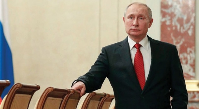 Putin karantina ortamını sağlamak için sokağa aslan mı saldı? Kremlin&#039;den aslan açıklaması!