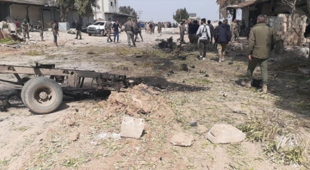 Resülayn'da bomba yüklü araçla saldırı: 2 ölü Resülayn'da bomba yüklü araçla saldırı: 2 ölü