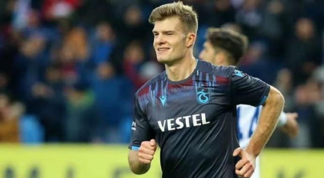 Trabzonspor taraftarı virüs dinlemiyor!