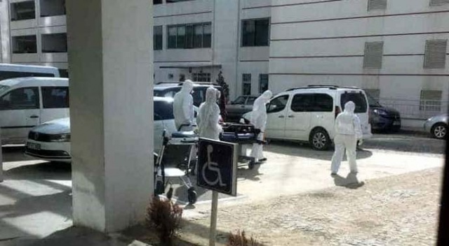Umreden dönen vatandaşta korona virüsü tespit edildi Umreden dönen vatandaşta korona virüsü tespit edildi
