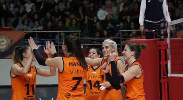 Vestel Venus Eczacıbaşı VitrA - Yeşilyurt: 3-1