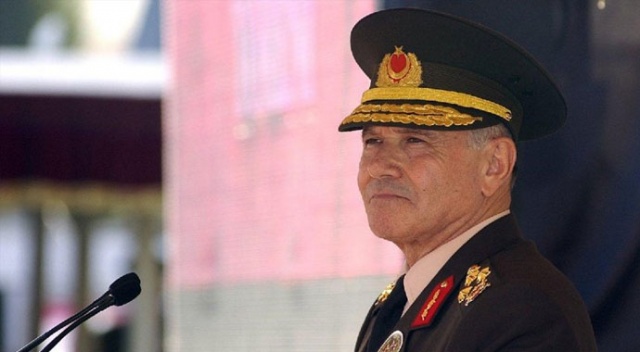 Virüs ünlülere sıçradı Virüs ünlülere sıçradı