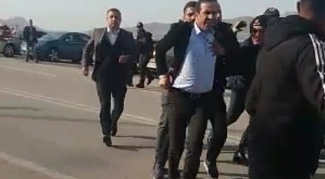 Yeni Malatyaspor Başkanı Gevrek'e maç sonu saldırı girişimi Yeni Malatyaspor Başkanı Gevrek'e maç sonu saldırı girişimi
