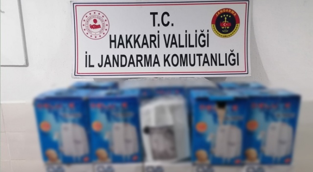 Yüksekova’da av tüfeği ve ağız maskesi ele geçirildi