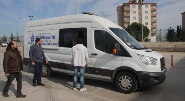 Yunan askerinin vurduğu Suriyeli gencin cenazesi ülkesine gönderildi Yunan askerinin vurduğu Suriyeli gencin cenazesi ülkesine gönderildi