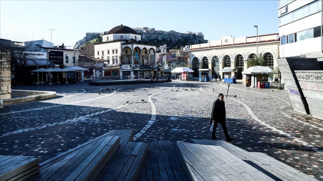 Yunanistan'da sokağa çıkma yasağı uygulanacak Yunanistan'da sokağa çıkma yasağı uygulanacak