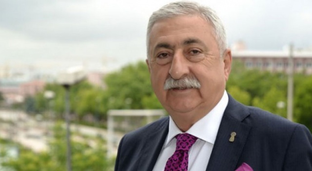 'Emekli dışarı çıkarsa esnaf rahatlar' 'Emekli dışarı çıkarsa esnaf rahatlar'