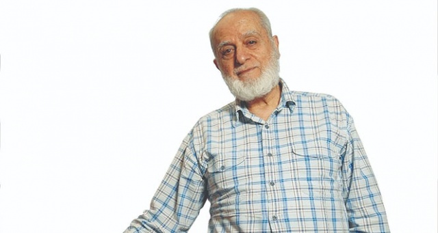 'Tüketeceğimiz ihtiyaç maddelerinin temiz ve helâl olması gerektiği bilinci içinde olmak zorundayız' 'Tüketeceğimiz ihtiyaç maddelerinin temiz ve helâl olması gerektiği bilinci içinde olmak zorundayız'
