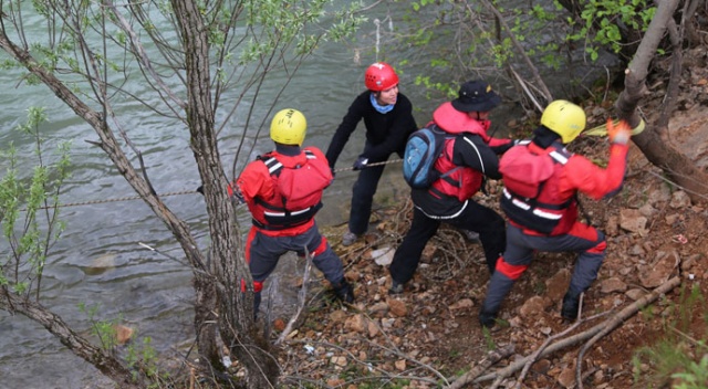 40 gün önce kaybolan Uzman Çavuş Güneş'i arama çalışmaları sürüyor