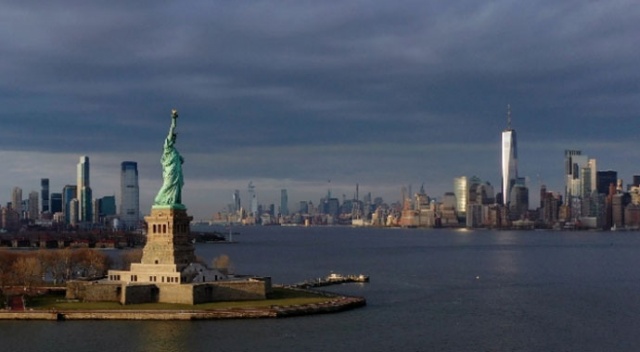 Amerikalılar salgında evlerinden çıkmayınca hava kirliliği yüzde 30 azaldı Amerikalılar salgında evlerinden çıkmayınca hava kirliliği yüzde 30 azaldı