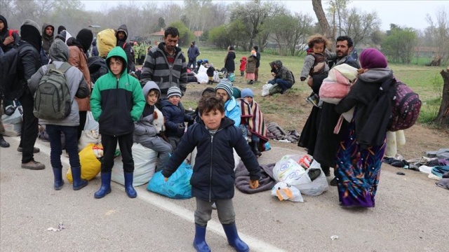 AP üyelerinden Yunanistan'daki mülteci kamplarında Covid-19'un yayılmaması için önlem çağrısı AP üyelerinden Yunanistan'daki mülteci kamplarında Covid-19'un yayılmaması için önlem çağrısı