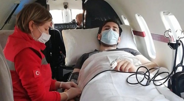 Rusya'daki akciğer hastası tıp öğrencisi ambulans uçağımızla Türkiye'ye getirildi