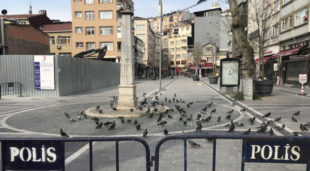 Beyoğlu'nda bazı caddeler yaya geçişlerine kapatıldı