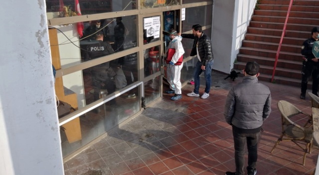 Beyoğlu’nda silahlı kavga: 1 yaralı Beyoğlu’nda silahlı kavga: 1 yaralı