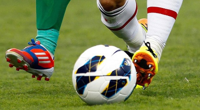 Bir ülke daha futbol maçlarını askıya aldı