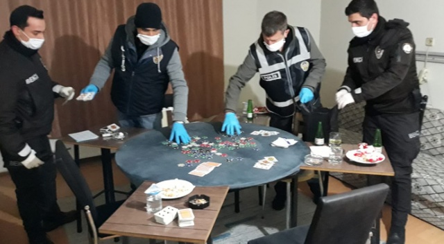 Bolu’da, kumarhaneye çevrilen eve operasyon: 13 gözaltı