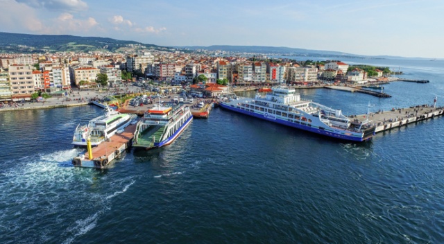 Bozcaada feribot seferleri 1 güne indirildi Bozcaada feribot seferleri 1 güne indirildi