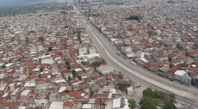 Bursa dört günlük sokak kısıtlamasında evde kaldı Bursa dört günlük sokak kısıtlamasında evde kaldı