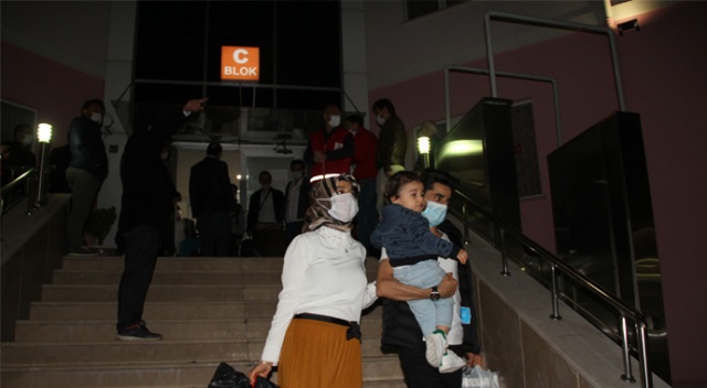 Çorum’da karantinaları biten 315 kişi memleketlerine uğurlandı Çorum’da karantinaları biten 315 kişi memleketlerine uğurlandı