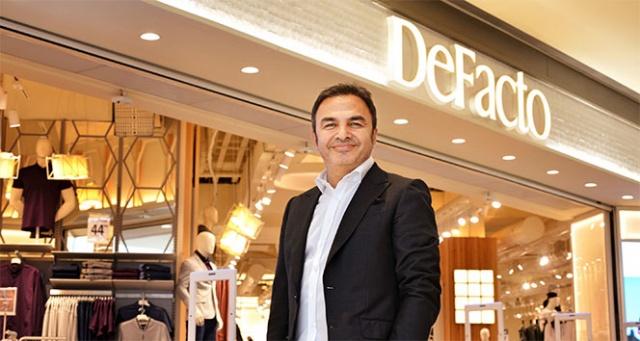 DeFacto CEO'su Ateş: '900 milyon lira ile sektöre can suyu olacağız' DeFacto CEO'su Ateş: '900 milyon lira ile sektöre can suyu olacağız'