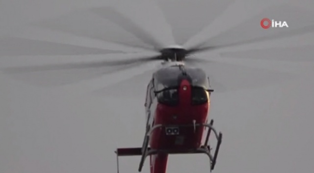 Düşerek bacağı kırılan yaşlı kadın ambulans helikopterle hastaneye sevk edildi