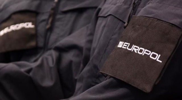 Europol&#039;den 15 milyon avroluk maske dolandırıcılığı operasyonu