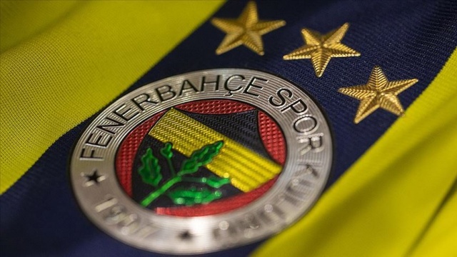 Fenerbahçe'de yıllık olağan genel kurul toplantısı ertelendi Fenerbahçe'de yıllık olağan genel kurul toplantısı ertelendi