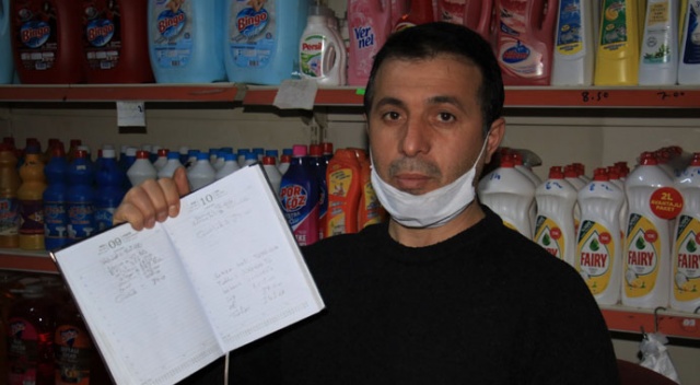 Gizli hayırsever bakkal bakkal gezip 15 bin TL’lik borç ödedi
