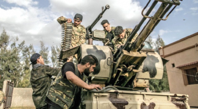 Hafter milislerinden Ramazanın ilk gecesi sivillere saldırı Hafter milislerinden Ramazanın ilk gecesi sivillere saldırı
