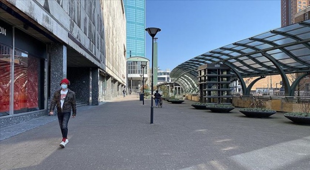 Hollanda'da Covid-19 nedeniyle ölenlerin sayısı 4 bin 475'e çıktı