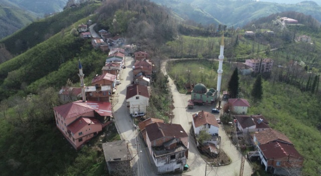 İki büyükşehrin arasında yalnızca 5 adım var! Mahallelilerden yasak memnuniyeti